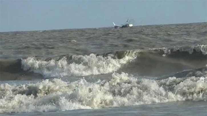 সাগরে লঘুচাপ সৃষ্টির আভাস সাগরে লঘুচাপ সৃষ্টির আভাস