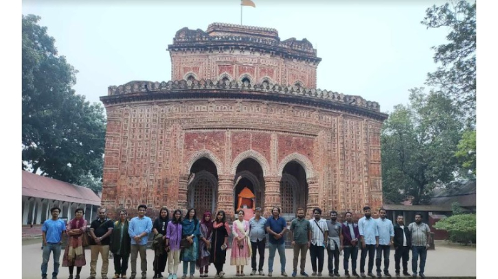 ইউল্যাবের জেনারেল এডুকেশন বিভাগের ৩য় বিএসএসসিআর কনফারেন্সে যোগদান