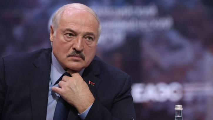 Belarus leader claims US arms Ukraine urges Russia toward using