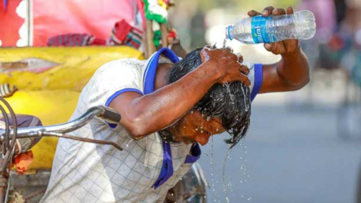 Very severe heat wave grips parts of country