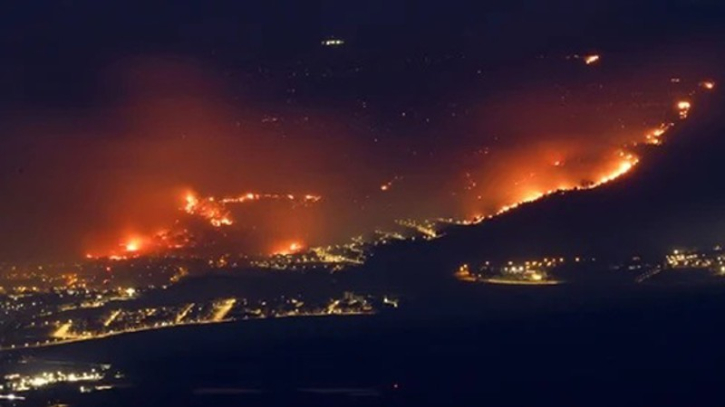 Forest fires blaze in north Israel after rockets launched from Lebanon Forest fires blaze in north Israel after rockets launched from Lebanon