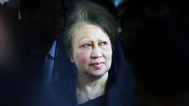 বুধবার খালেদা জিয়াকে লন্ডন নেয়া হতে পারে বুধবার খালেদা জিয়াকে লন্ডন নেয়া হতে পারে