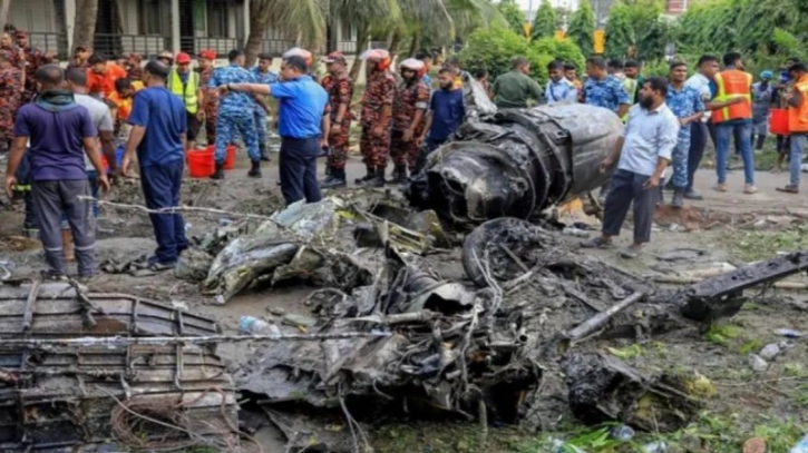 Diabari jet crash death toll rises to 20 Diabari jet crash death toll rises to 20