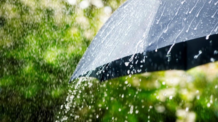সোমবার সকাল থেকে ভারী বৃষ্টিপাতের সম্ভাবনা