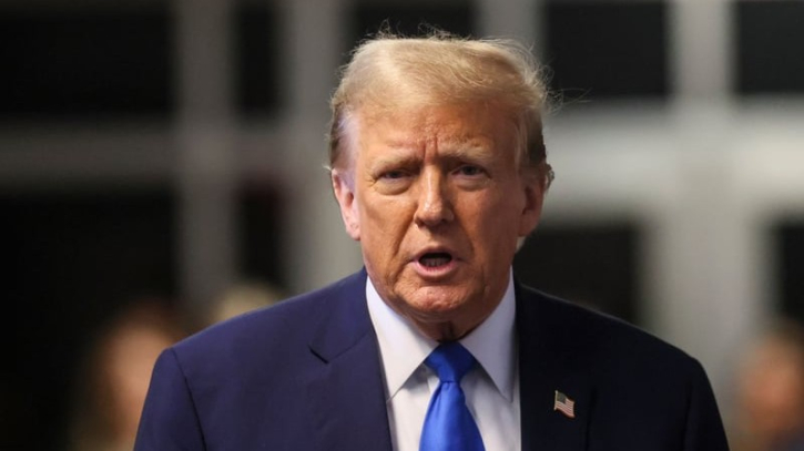 Trump slaps new travel ban on 12 countries Trump slaps new travel ban on 12 countries