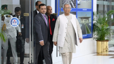 জাপান সফর শেষে দেশের উদ্দেশে প্রধান উপদেষ্টা