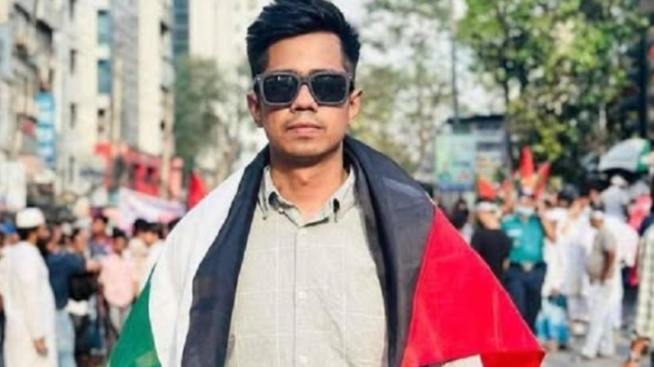 ছুরিকাঘাতে ঢাবি শিক্ষার্থীকে হত্যা