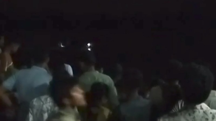 খানজাহান আলীর মাজারে সাত বছরের শিশু কুমিরের পেটে