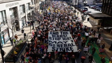 ট্রাম্পবিরোধী বিক্ষোভে উত্তাল যুক্তরাষ্ট্র