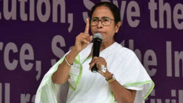 ১০০টিরও বেশি আসন লুট করেছে বিজেপি: মমতা